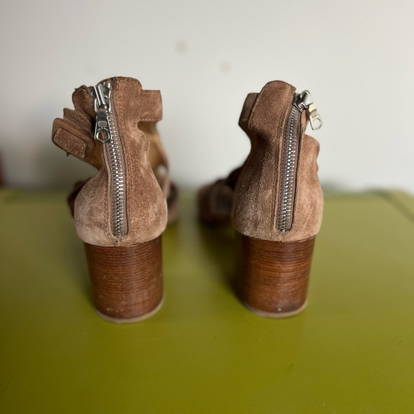 Rag & Bone suede chunk heel sandals 6.5 - Picture 5 of 6
